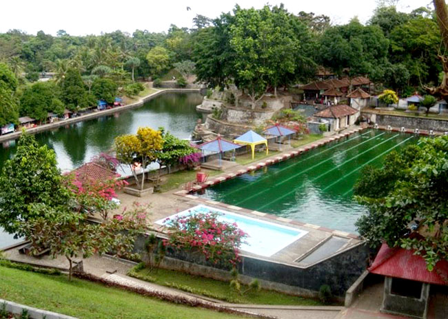 iTamani iWisatai Lembah Hijau in Sumbawa iRegencyi West Nusa iTamani iWisatai Lembah Hijau in Sumbawa iRegencyi West Nusa